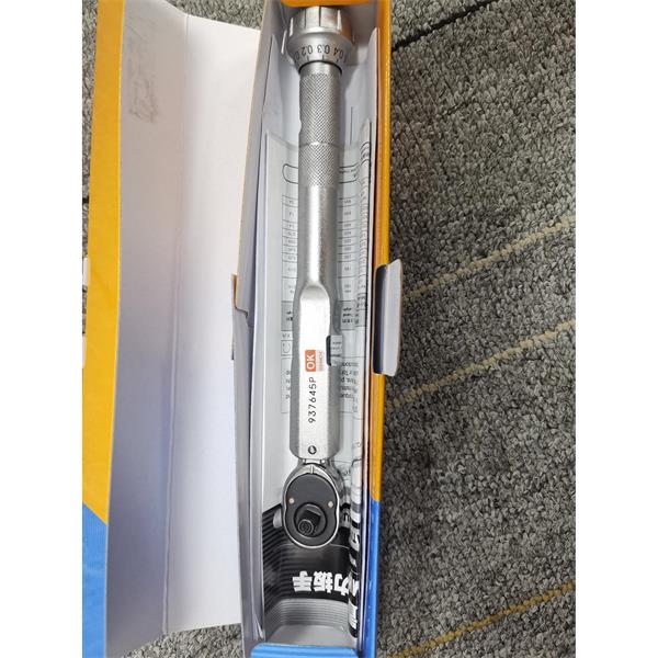 日本TOHNICHI東日 信號扭矩扳手CL140NX15D-MH